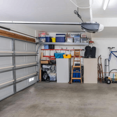 Débarrassage garage Marseille Bouches-du-Rhône après