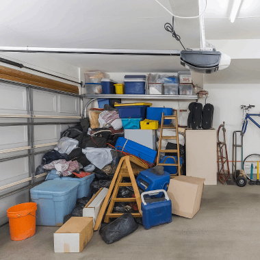 Débarras garage Marseille avant intervention